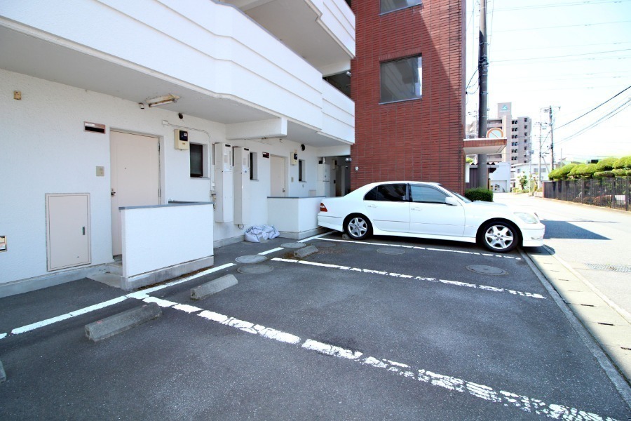 その他　駐車場