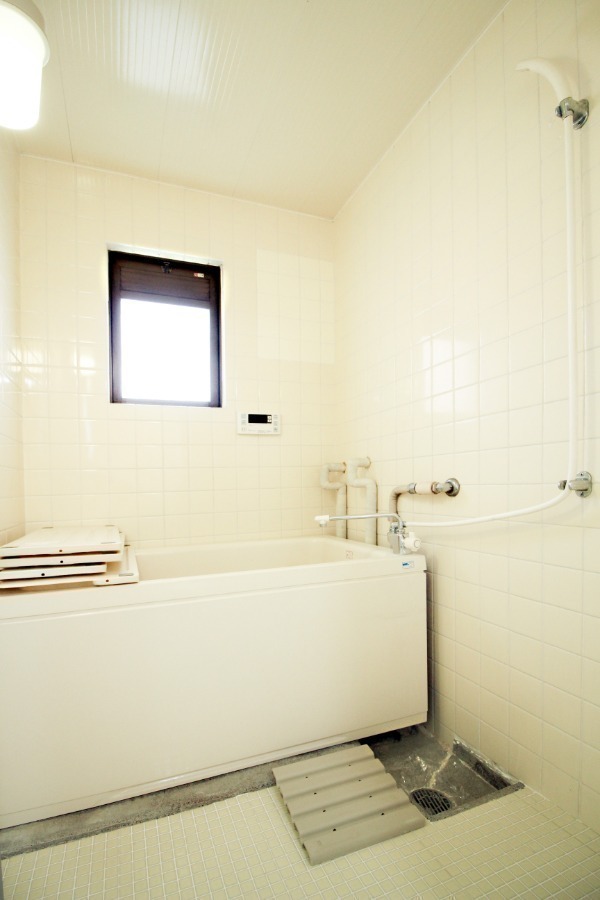 バス・シャワールーム　浴室スペース