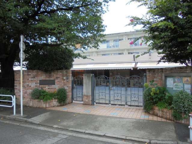 幼稚園・保育園　小百合保育園（幼稚園・保育園）まで206m