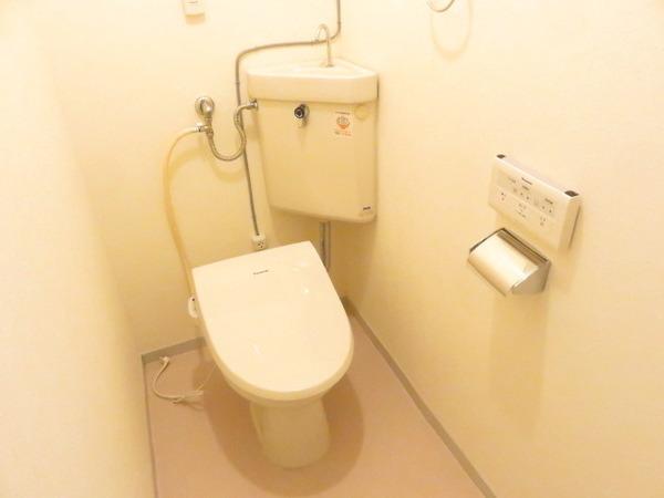 トイレ　ウォシュレット♪