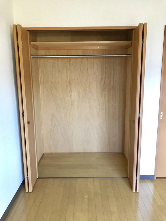 収納　クローゼット