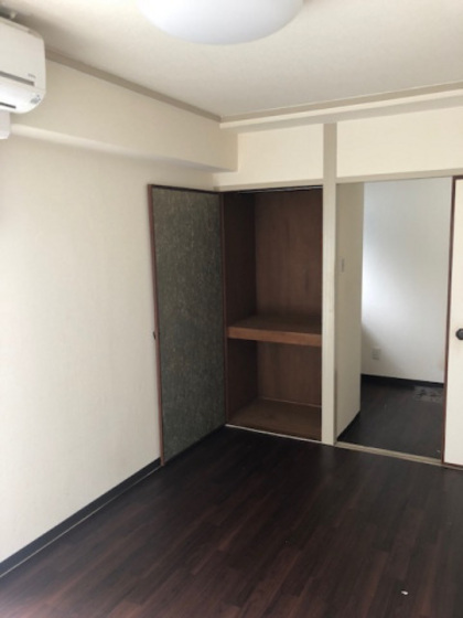 収納　※別号室の写真です。