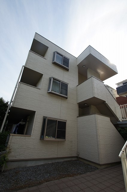 建物外観　「JR京浜東北線沿線・鶴見駅」徒歩圏内のマンションです