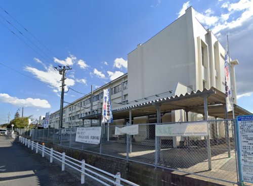 小学校　宇部市立上宇部小学校（小学校）まで1317m