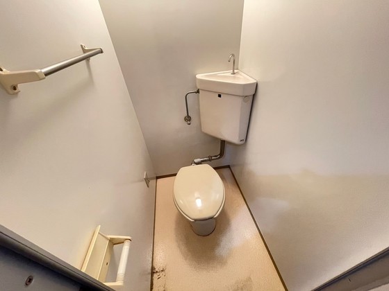 トイレ　※別部屋の写真です