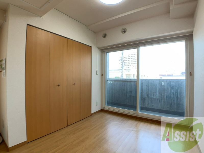 その他部屋・スペース　寝室です。部屋をどう使うかはあなた次第です！