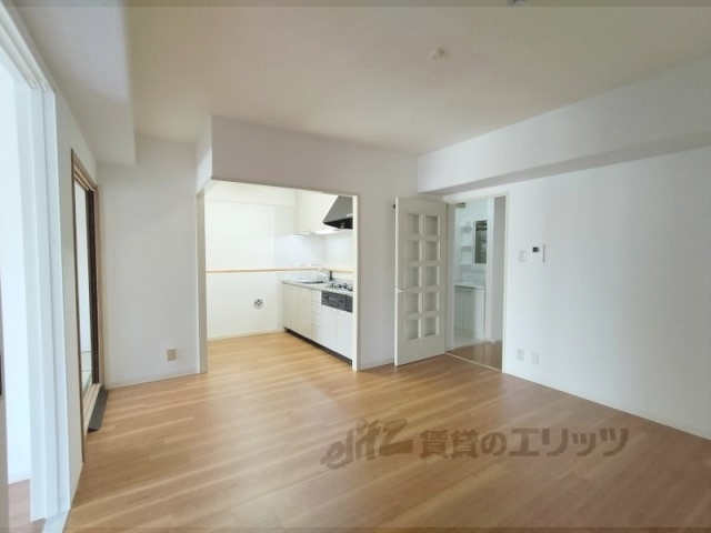 居室・リビング　リビング