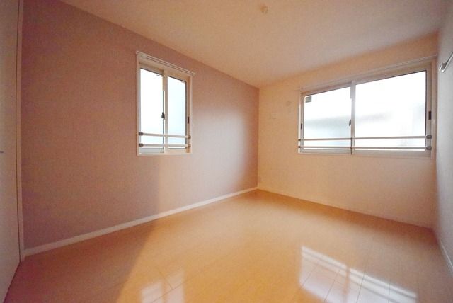 その他部屋・スペース　洋室６帖