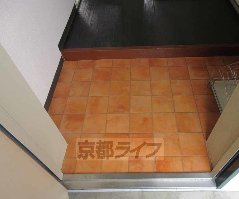 玄関　段差の少ない玄関です！