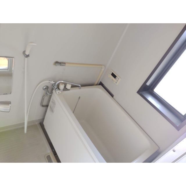 バス・シャワールーム　バスルーム