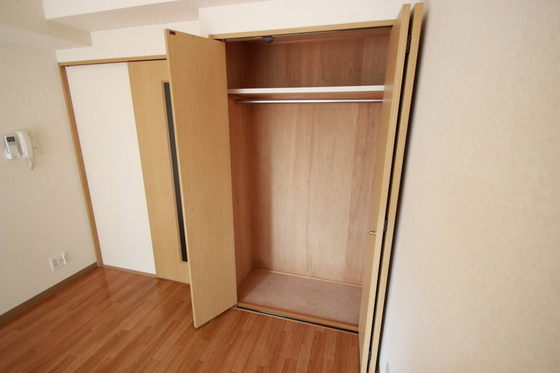 収納　※別部屋の写真です