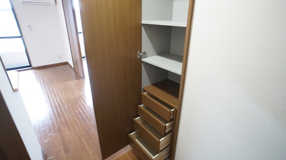 収納　リビング収納