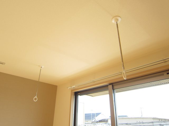 その他設備　室内物干し