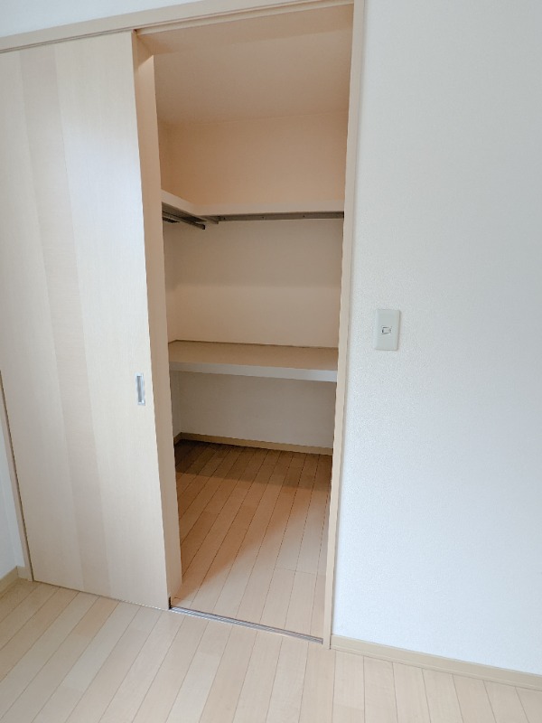 収納　図面と現状に相違がある場合には現状を優先