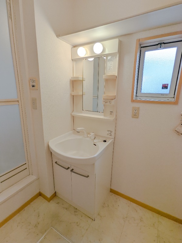 洗面設備　図面と現状に相違がある場合には現状を優先