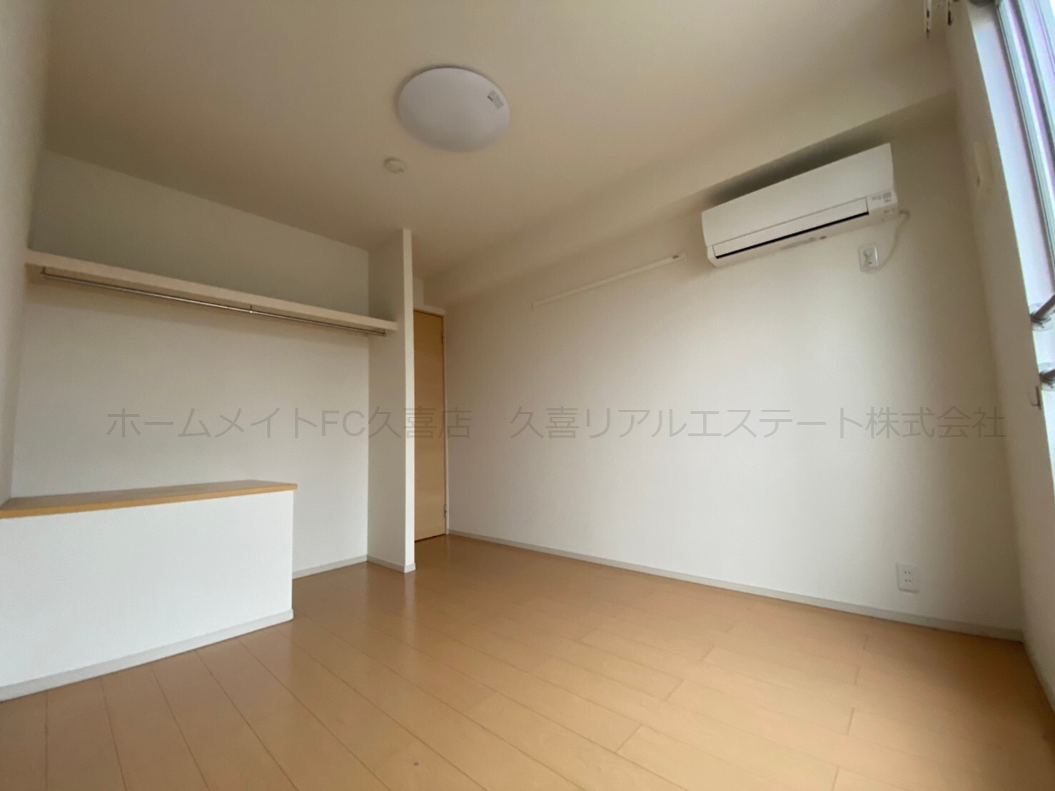 居室・リビング　同建物別号室