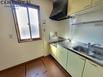 キッチン　キッチンに窓があり明るいキッチン♪