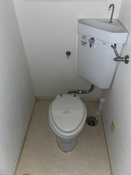 トイレ　※別部屋の写真です