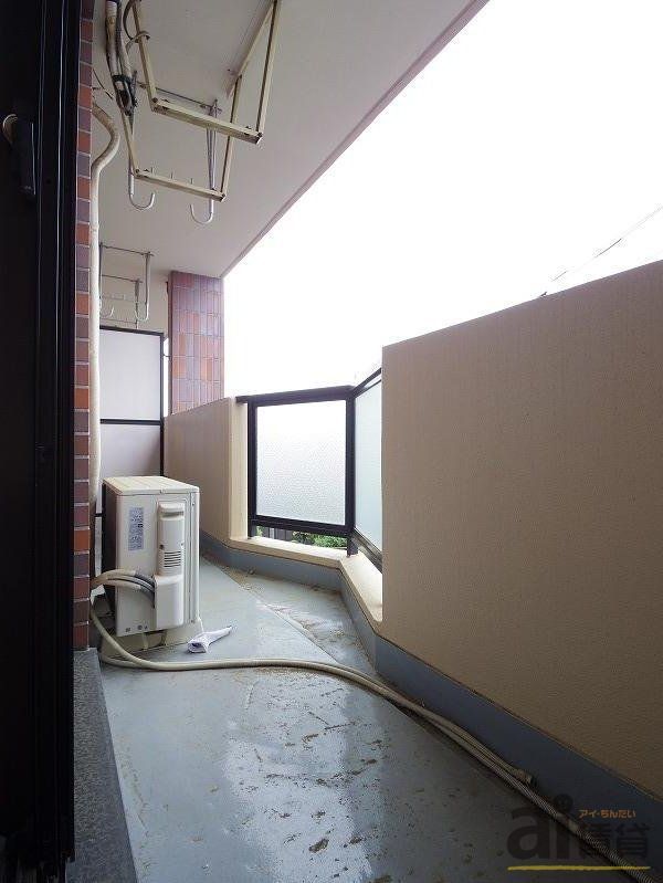 バルコニー　※同仕様写真