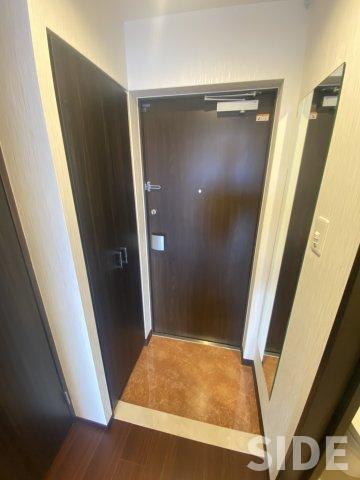 玄関　※同シリーズ参考画像