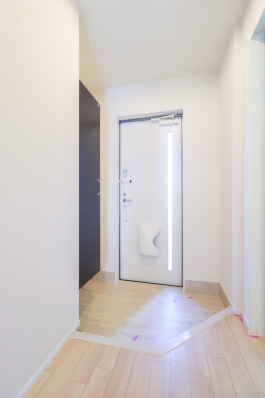 玄関　図面と現状に相違がある場合には現状を優先