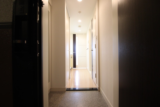 玄関　※別室の参考写真の為、現況優先です。