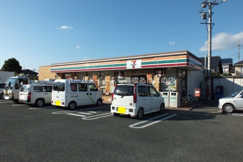 コンビニ　セブンイレブン豊橋多米中町店（コンビニ）まで434m