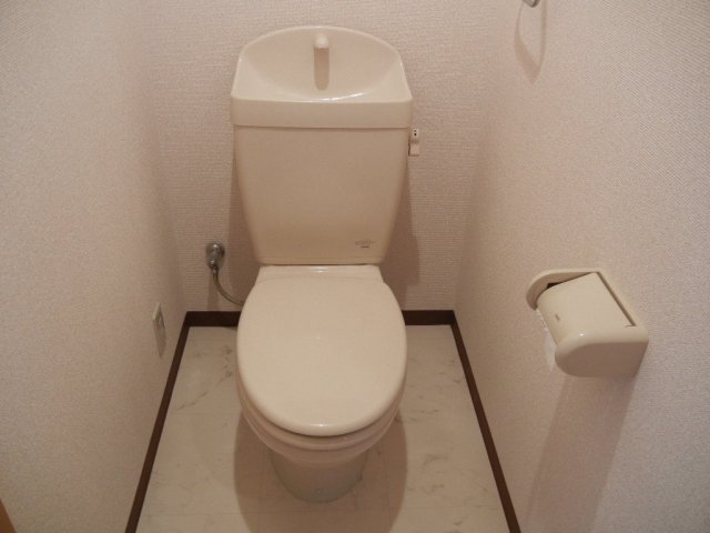 トイレ　サンシャイン北神戸（GoodHome）