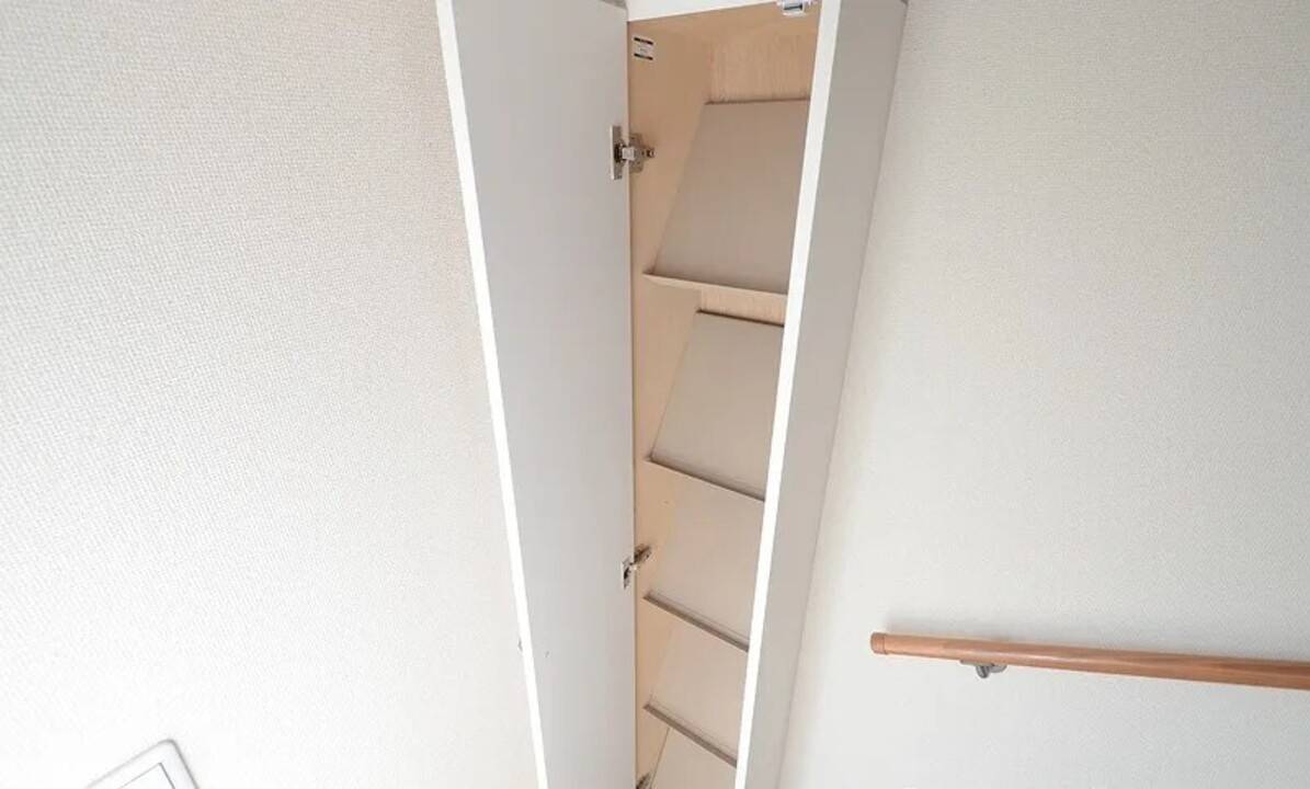 収納　シューズボックス
