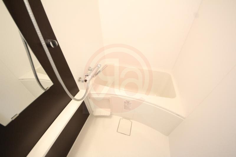 バス・シャワールーム　ゆったり過ごせるお風呂です