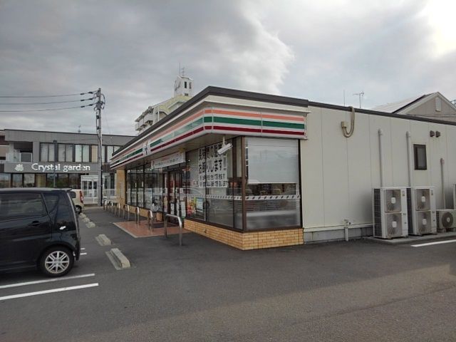 コンビニ　7-11宇多津町浜二番丁店（コンビニ）まで450m