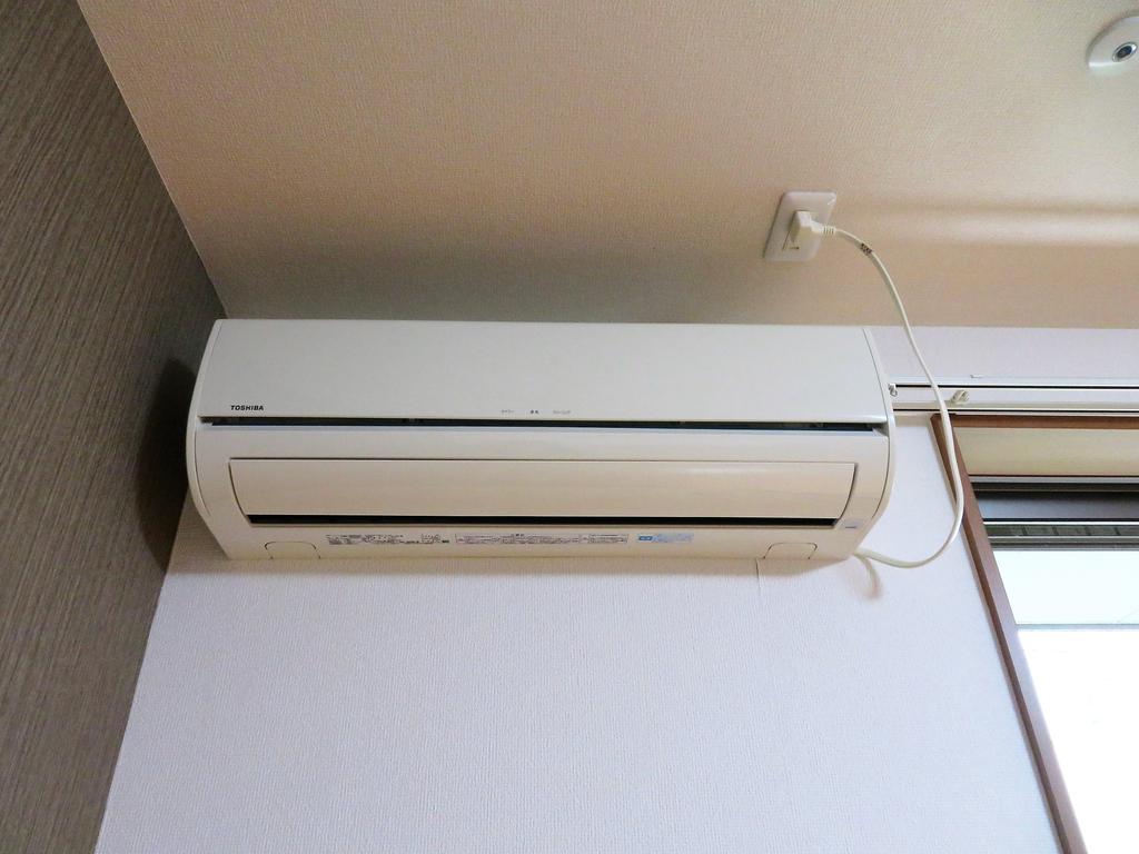 その他設備　嬉しいエアコン2基付きです！