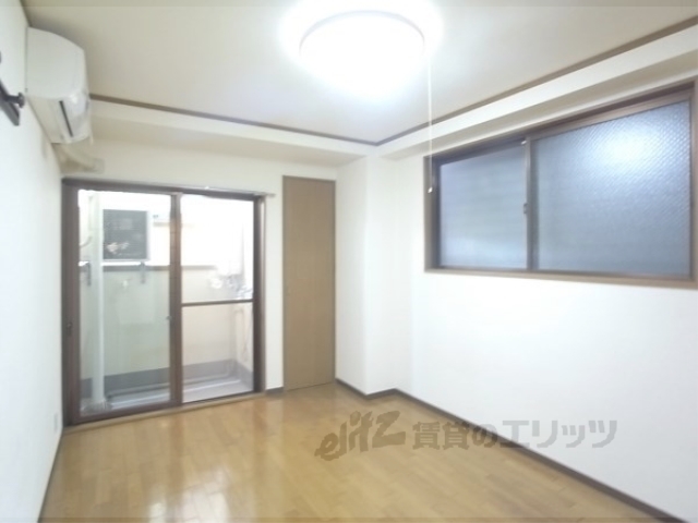 居室・リビング　居室