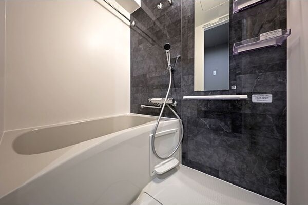 バス・シャワールーム　日々の疲れを癒すお風呂付です