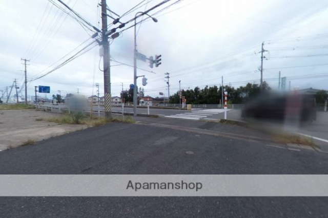 その他　前面道路（その他）まで0m