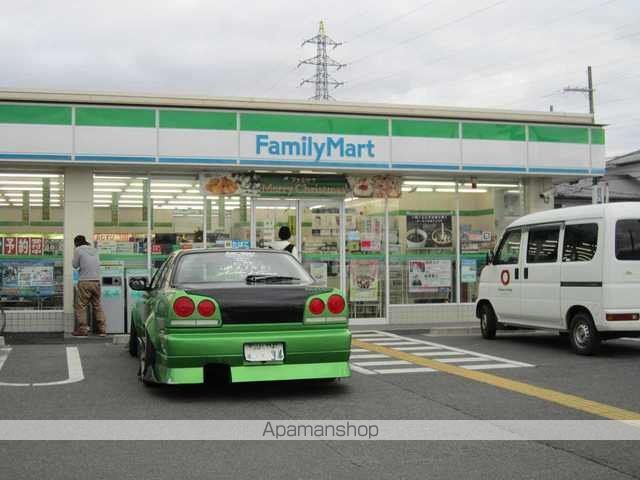 コンビニ　ファミリーマート近江八幡中村町（コンビニ）まで195m