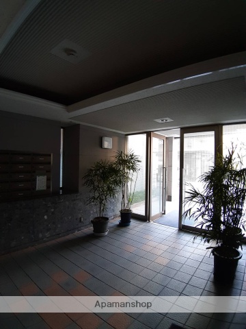 エントランス　駐車場