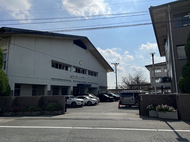 中学校　熊本市立北部中学校（中学校）まで3000m