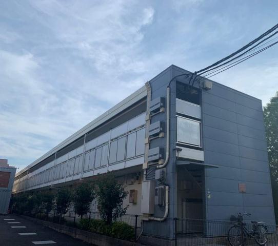 エントランス　駐車場