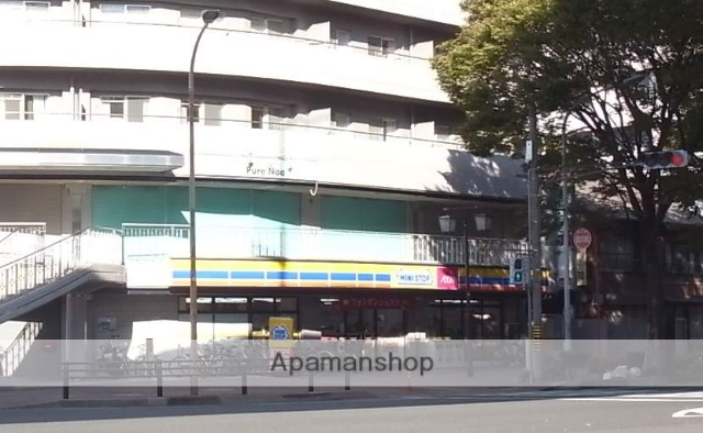 コンビニ　ミニストップ西日置店（コンビニ）まで748m