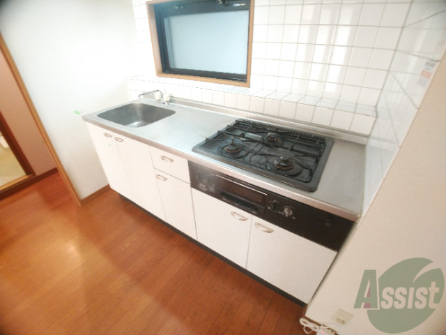 キッチン　広々としたキッチンなのでお料理好きの方にもおすすめ。