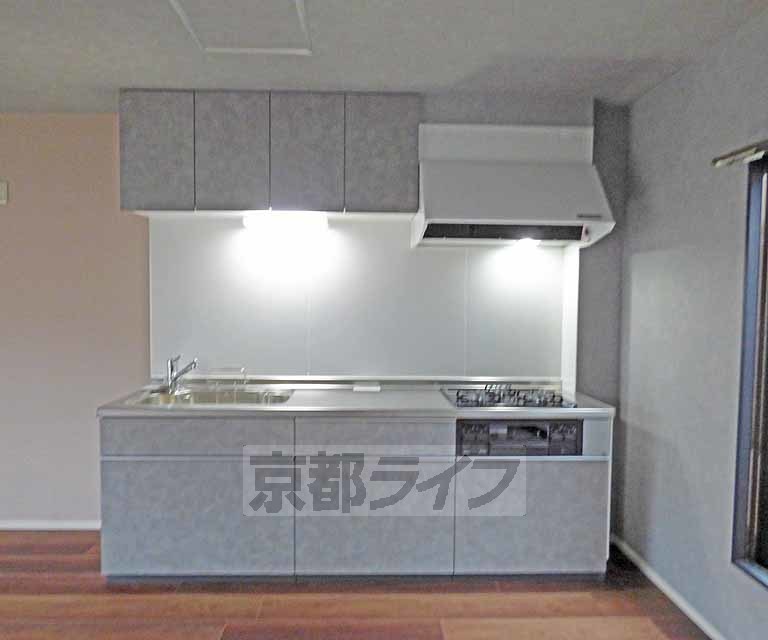 キッチン　広めのキッチンです