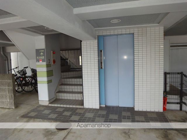 ロビー　ロビー