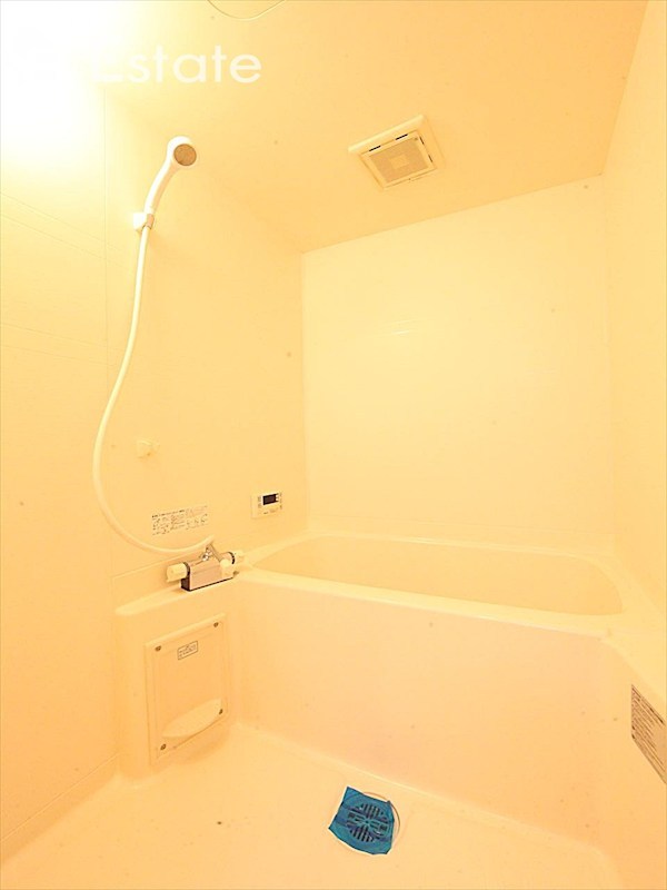 バス・シャワールーム　バスルーム