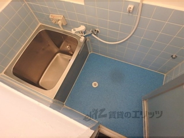 バス・シャワールーム　バス