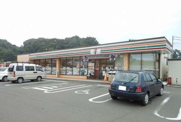 コンビニ　セブンイレブン仙台泉山の寺１丁目（コンビニ）まで550m