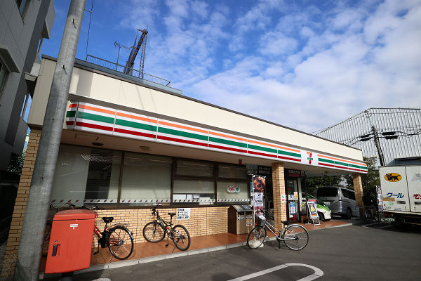 コンビニ　セブンイレブン 川崎北加瀬店（コンビニ）まで596m