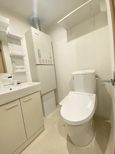 トイレ　洗浄便座付です！