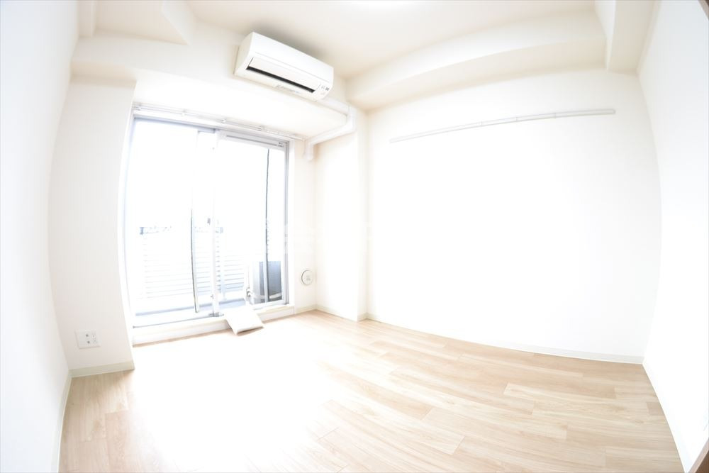 居室・リビング　使いやすいリビングです ※反転タイプ