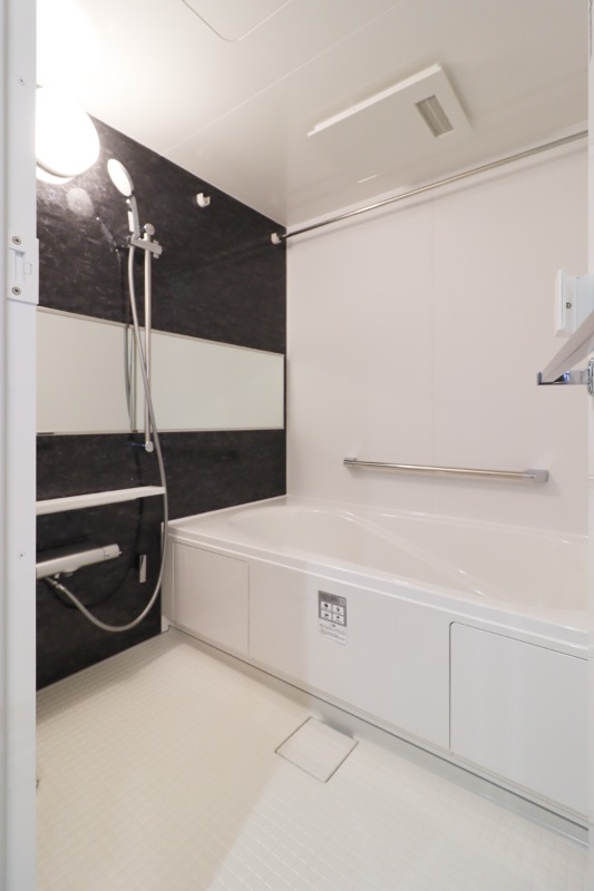 バス・シャワールーム　図面と現状に相違がある場合には現状を優先